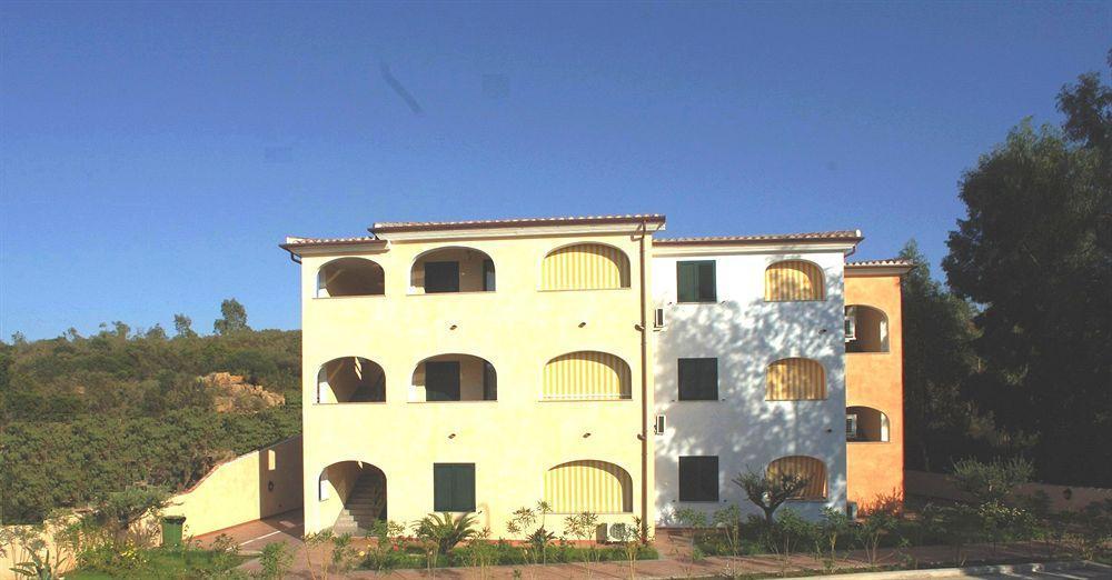 Residence Il Borgo Orosei Bagian luar foto