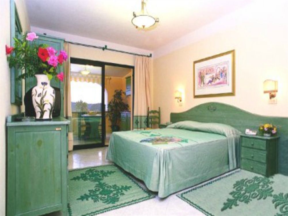 Residence Il Borgo Orosei Bagian luar foto