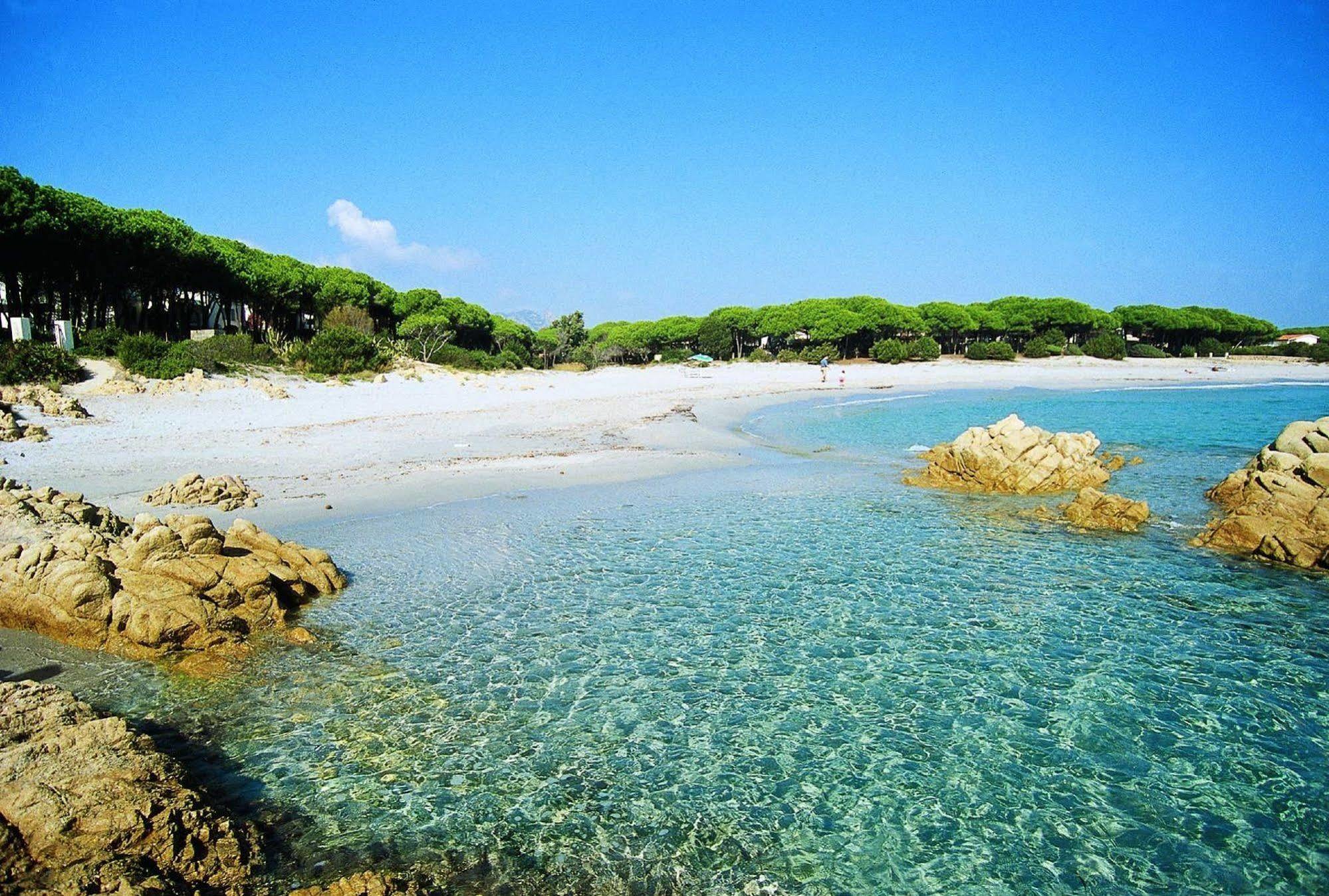 Residence Il Borgo Orosei Bagian luar foto