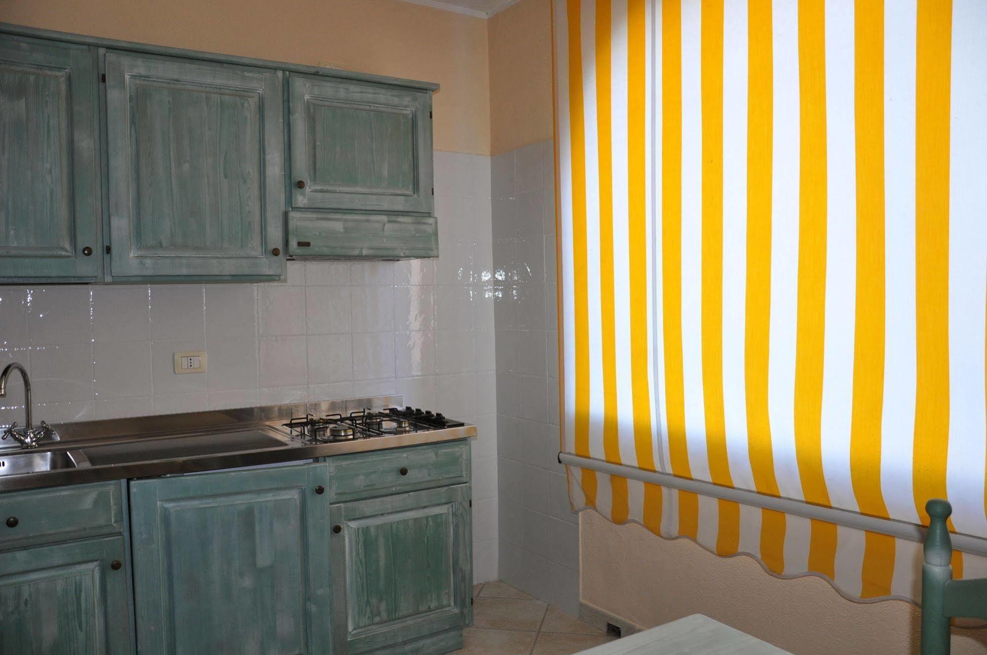 Residence Il Borgo Orosei Bagian luar foto