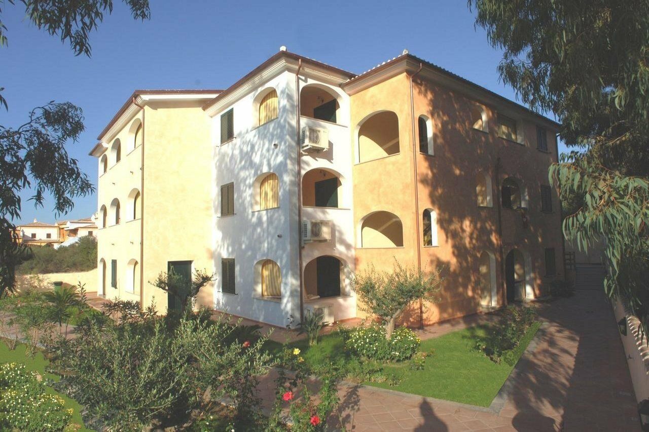 Residence Il Borgo Orosei Bagian luar foto